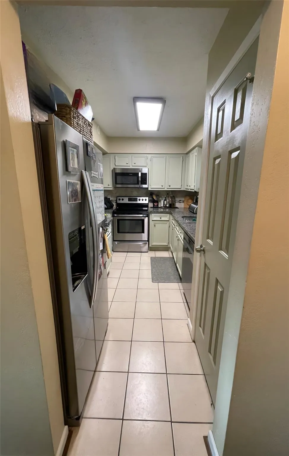 4011 Nasa Rd 1 Parkway #511 El Lago, TX 77586