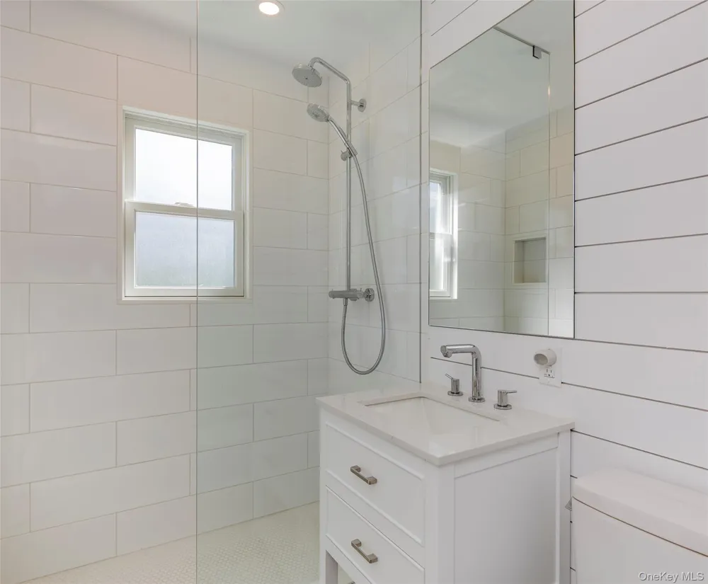 275 Maier Southold, NY 11971