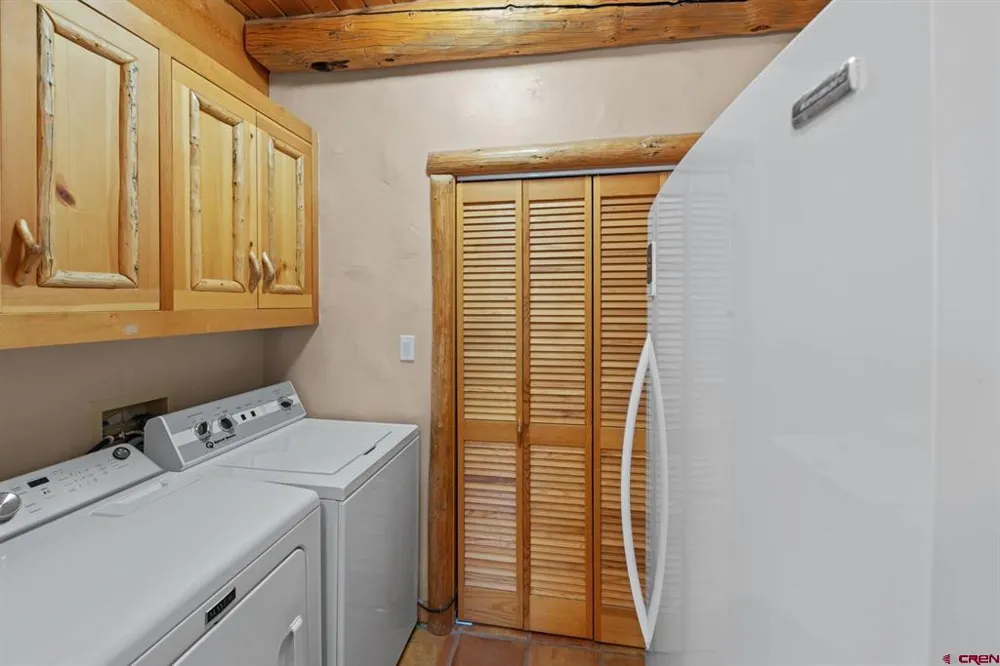 10825 County Road 742 Almont, CO 81210
