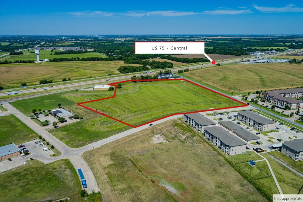 645 Blassingame Van Alstyne, TX 75495