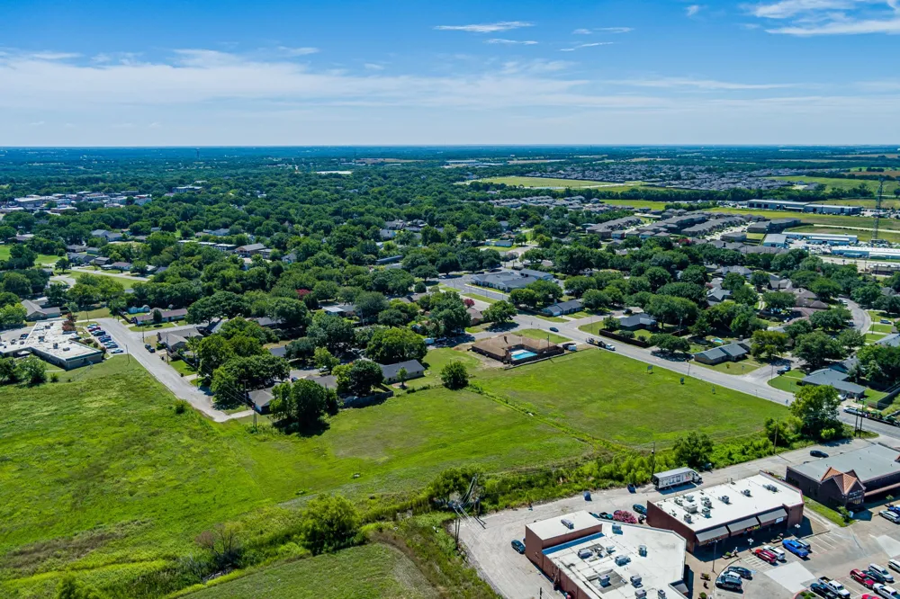 645 Blassingame Van Alstyne, TX 75495
