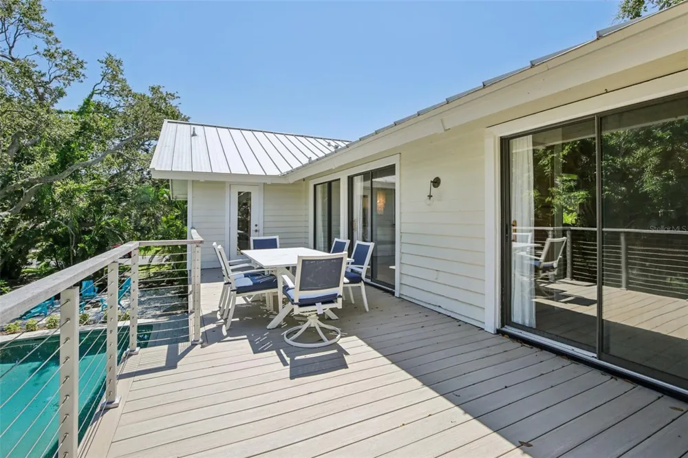 3390 BAYOU SOUND Longboat Key, FL 34228