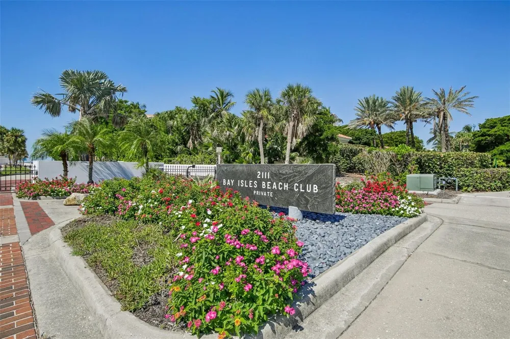 3390 BAYOU SOUND Longboat Key, FL 34228