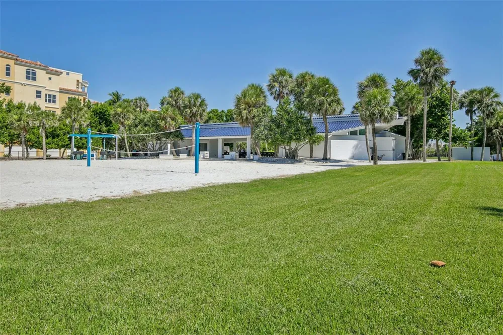 3390 BAYOU SOUND Longboat Key, FL 34228
