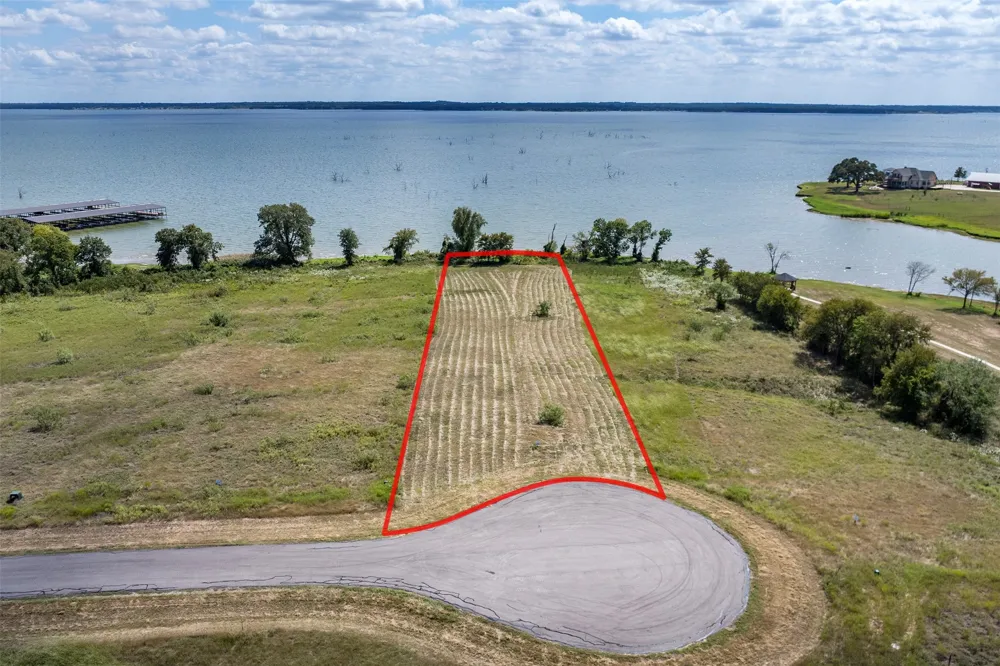49 Stillwater Shores Road Eureka, TX 75109