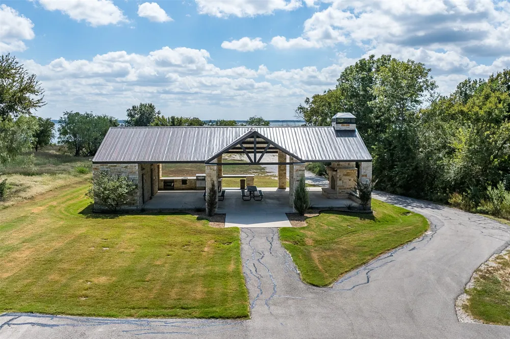 49 Stillwater Shores Road Eureka, TX 75109