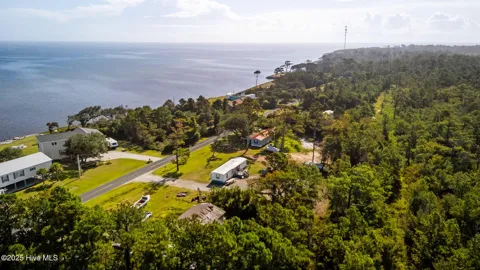 424 Lola Road