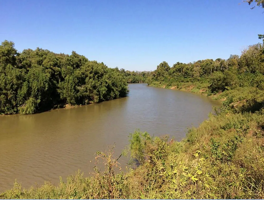 Cr-825e West Columbia, TX 77486