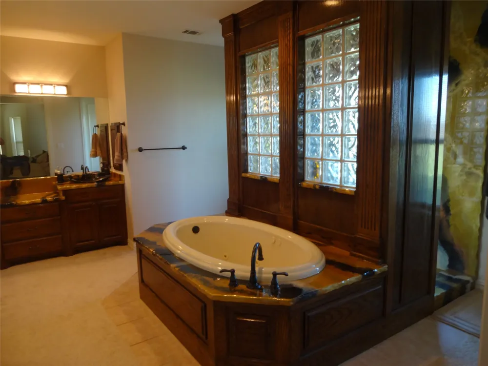 626 Scoggins Road Tioga, TX 76271