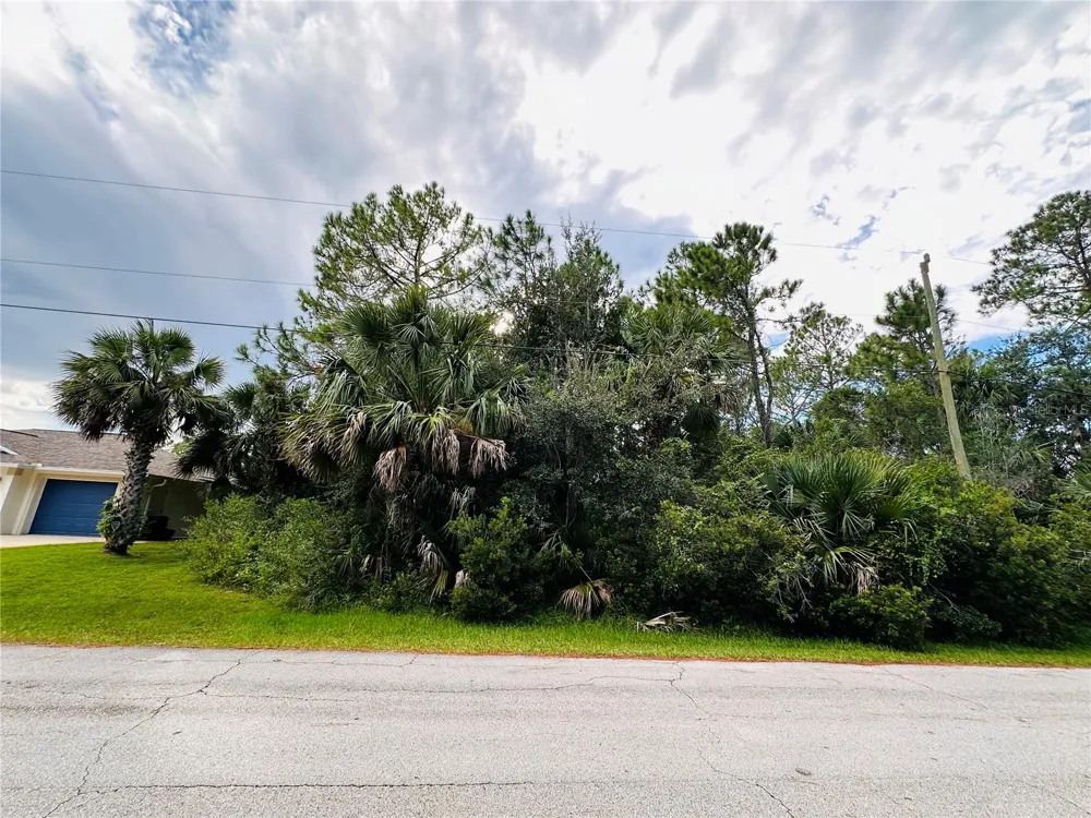 3 SEATTLE TRAIL Palm Coast, FL 32164