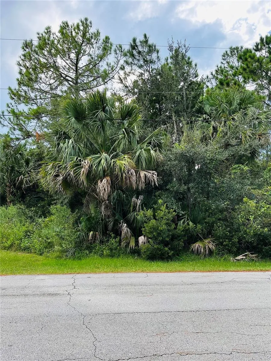 3 SEATTLE TRAIL Palm Coast, FL 32164