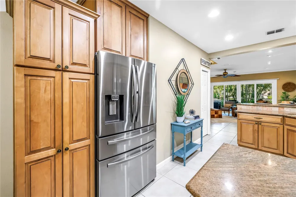 903 PINELLAS BAYWAY S #302 Tierra Verde, FL 33715