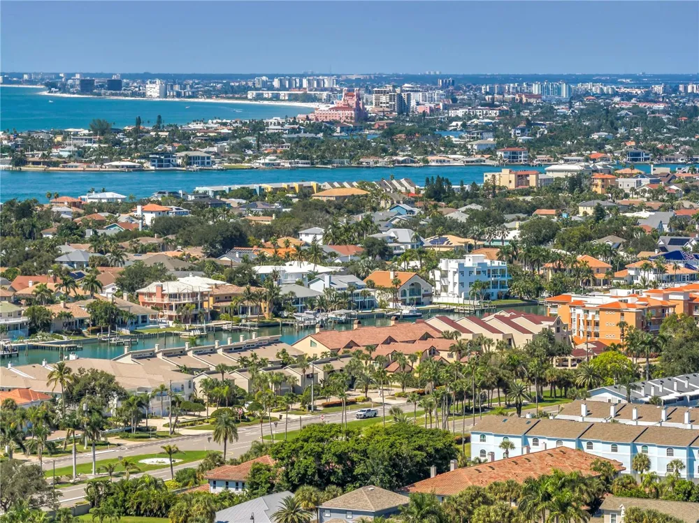 903 PINELLAS BAYWAY S #302 Tierra Verde, FL 33715