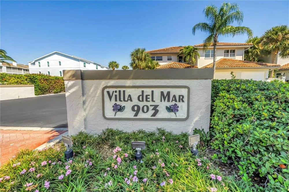 903 PINELLAS BAYWAY S #302 Tierra Verde, FL 33715