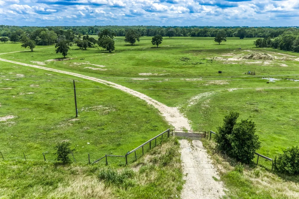 237 Hwy 36 S Caldwell, TX 77836