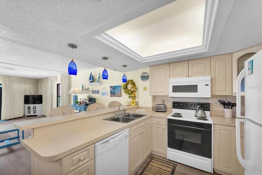 19440 GULF BOULEVARD #209 Indian Shores, FL 33785