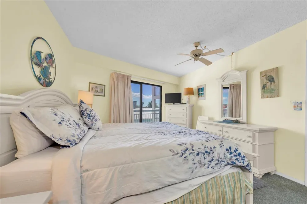 19440 GULF BOULEVARD #209 Indian Shores, FL 33785