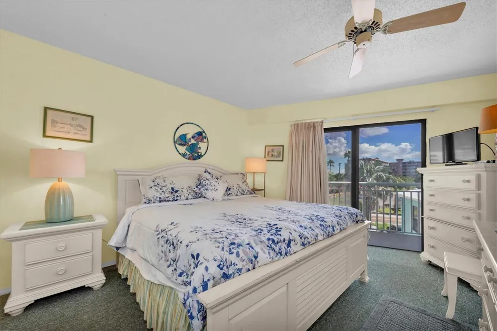 19440 GULF BOULEVARD #209 Indian Shores, FL 33785