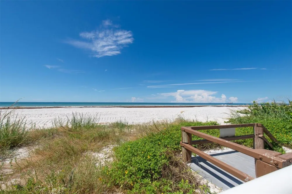 19440 GULF BOULEVARD #209 Indian Shores, FL 33785