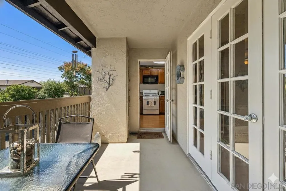 6028 Gaines St San Diego, CA 92110