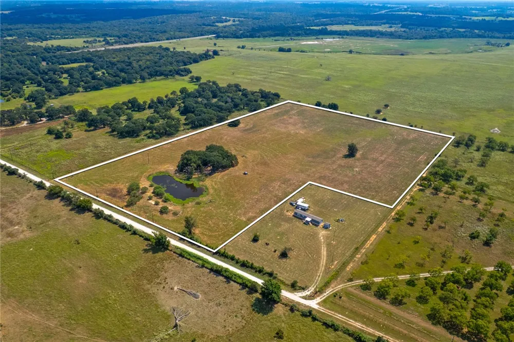11733 Winstead Lane Calvert, TX 77837