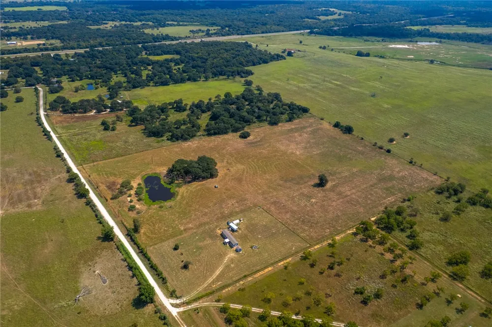 11733 Winstead Lane Calvert, TX 77837
