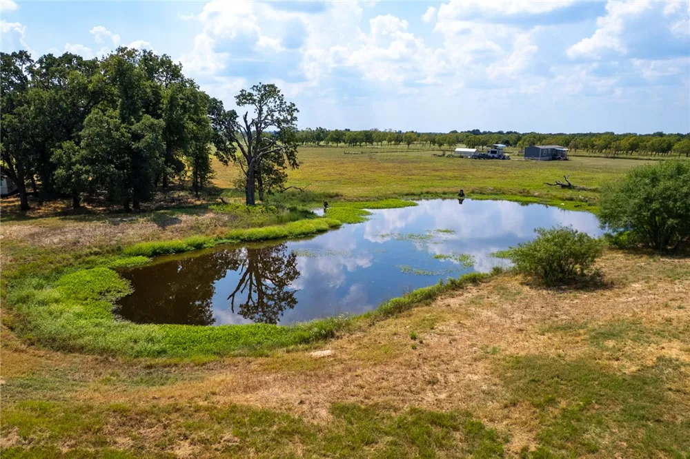 11733 Winstead Lane Calvert, TX 77837