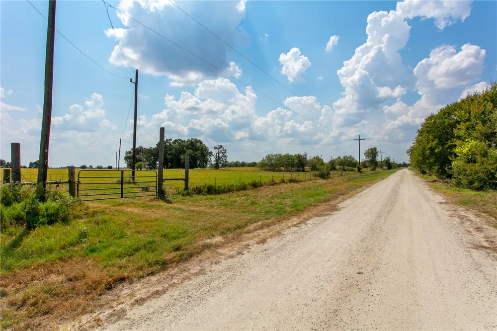 11733 Winstead Lane Calvert, TX 77837