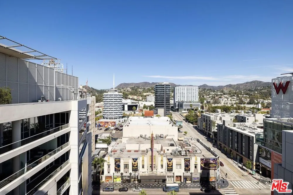 6250 Hollywood Boulevard #6K Los Angeles, CA 90028
