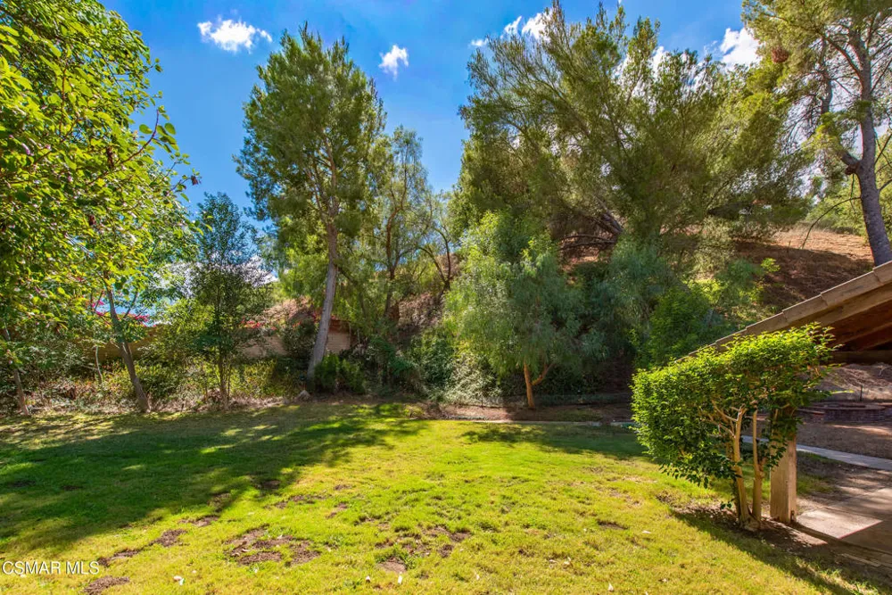 24910 John Fremont Road Hidden Hills, CA 91302