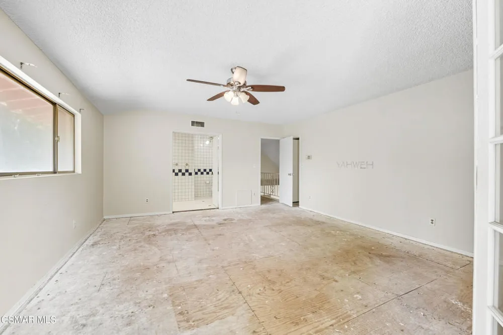 24910 John Fremont Road Hidden Hills, CA 91302