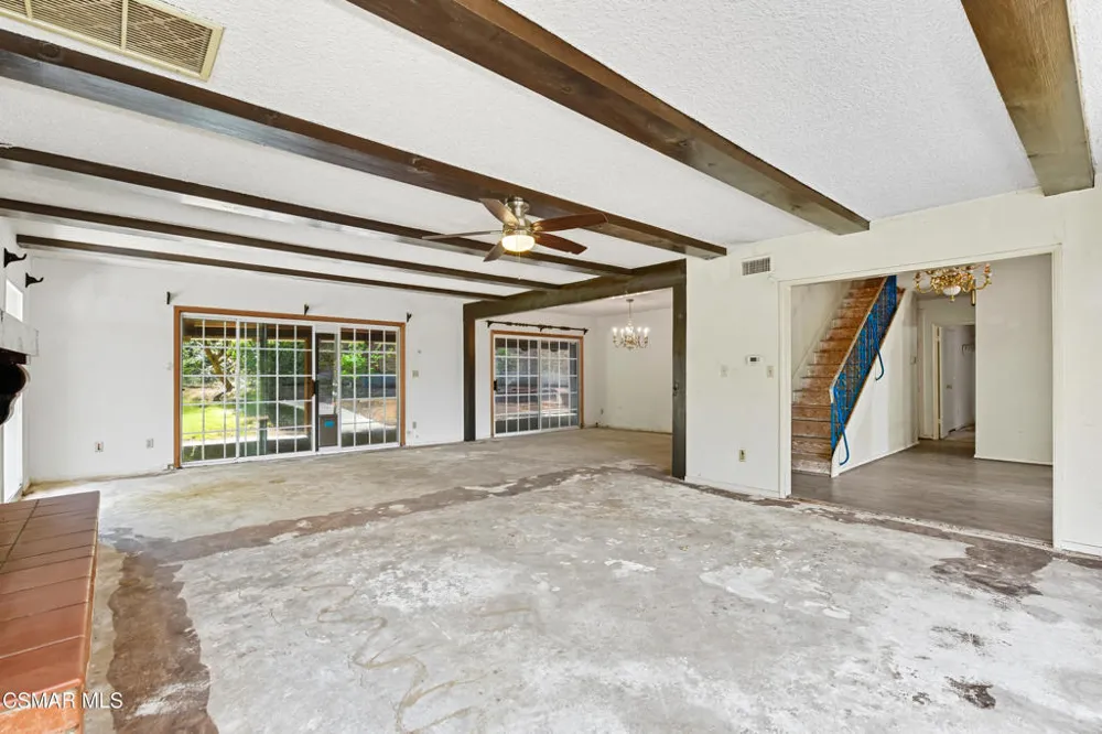 24910 John Fremont Road Hidden Hills, CA 91302