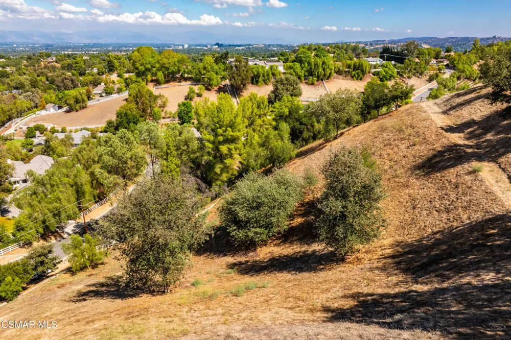 24910 John Fremont Road Hidden Hills, CA 91302