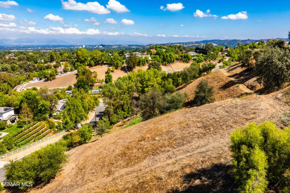 24910 John Fremont Road Hidden Hills, CA 91302