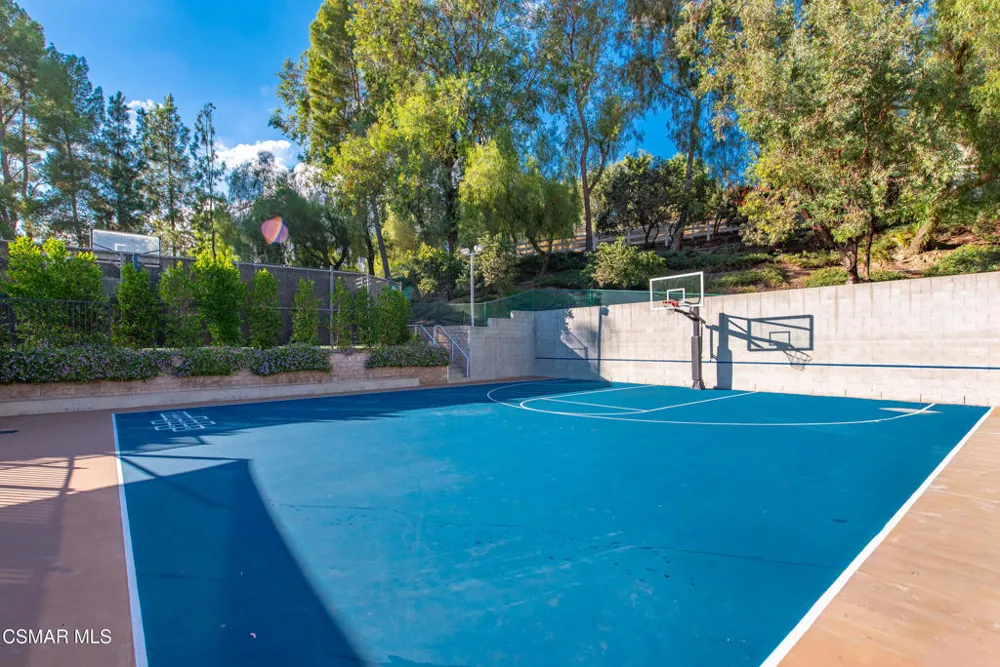 24910 John Fremont Road Hidden Hills, CA 91302