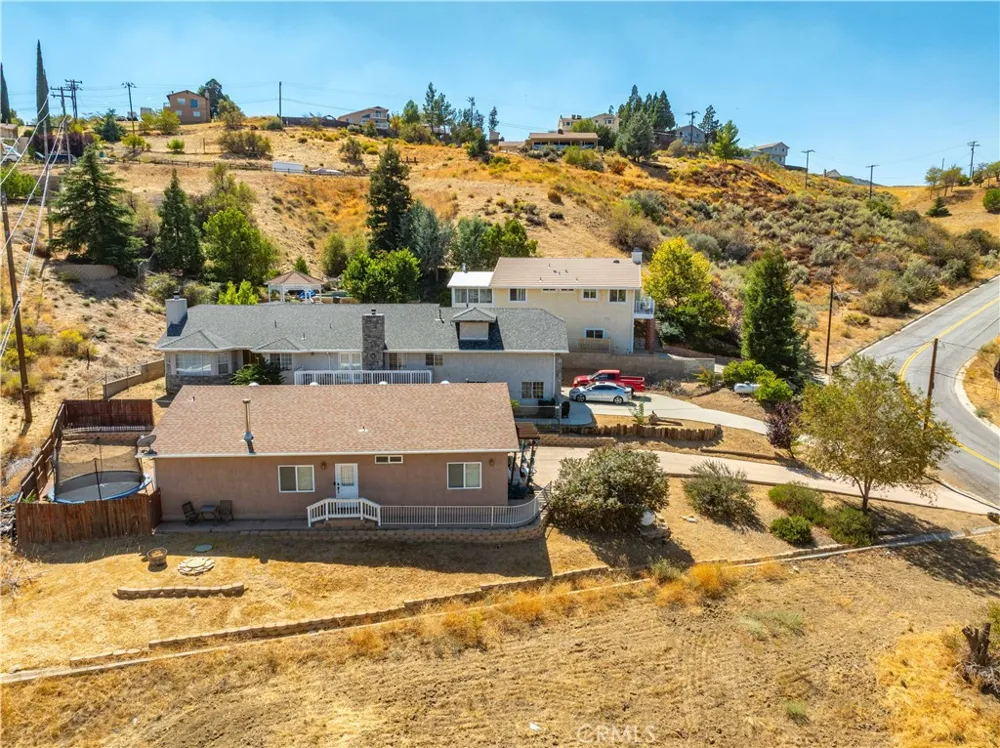 42846 Montello Drive Lake Elizabeth, CA 93532