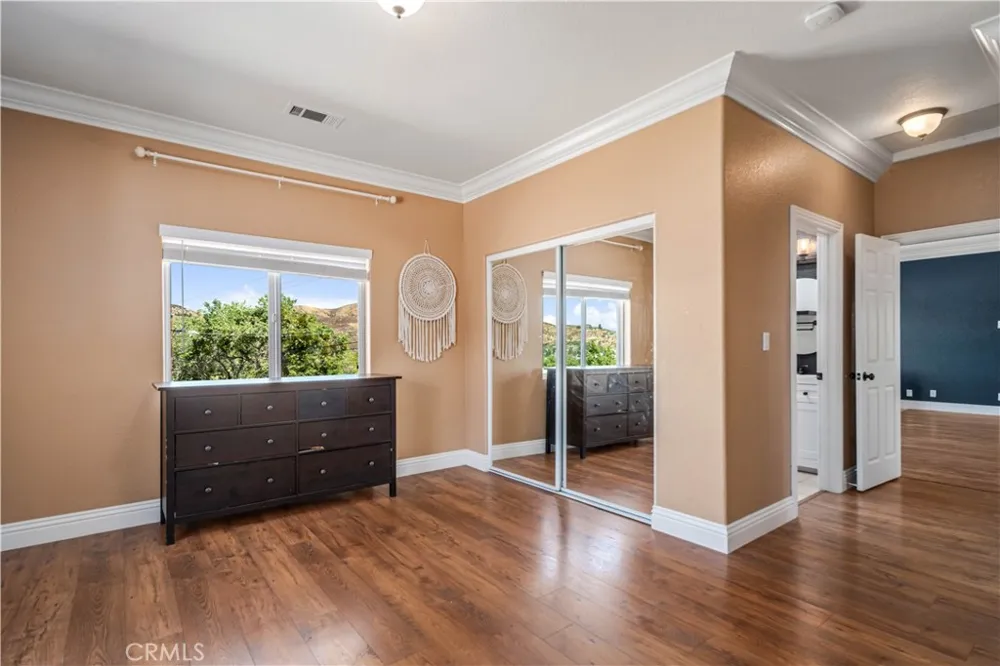 42846 Montello Drive Lake Elizabeth, CA 93532