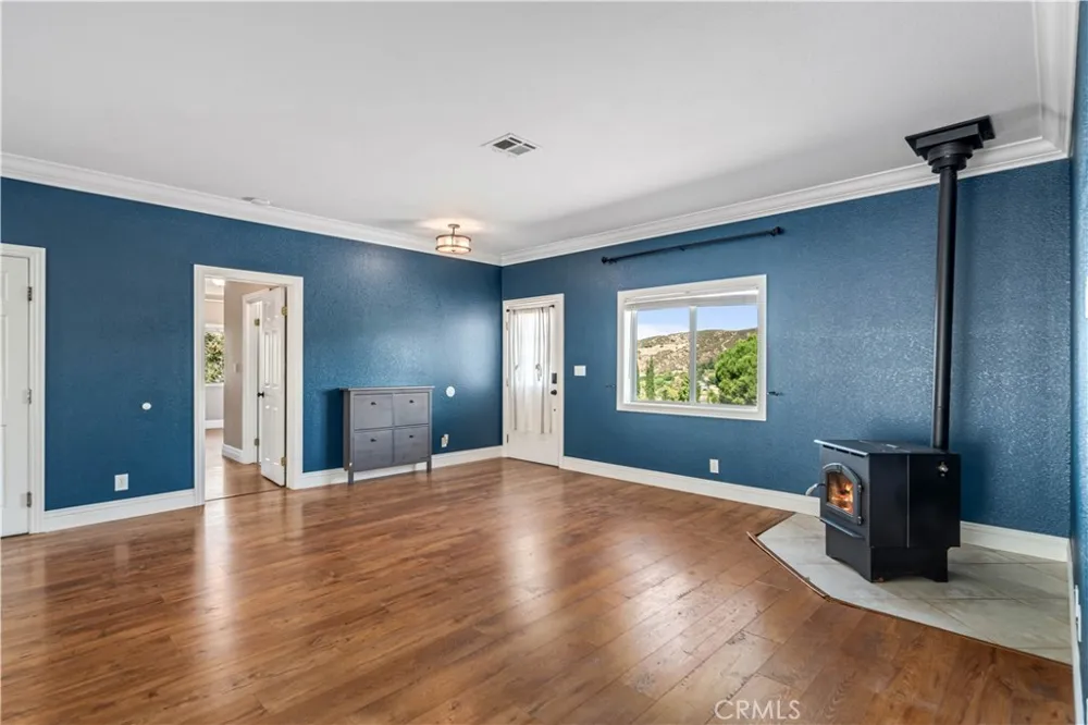 42846 Montello Drive Lake Elizabeth, CA 93532