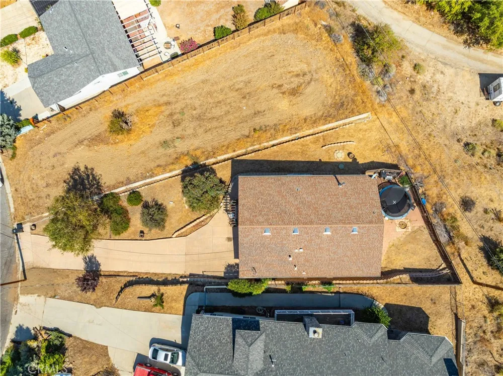 42846 Montello Drive Lake Elizabeth, CA 93532