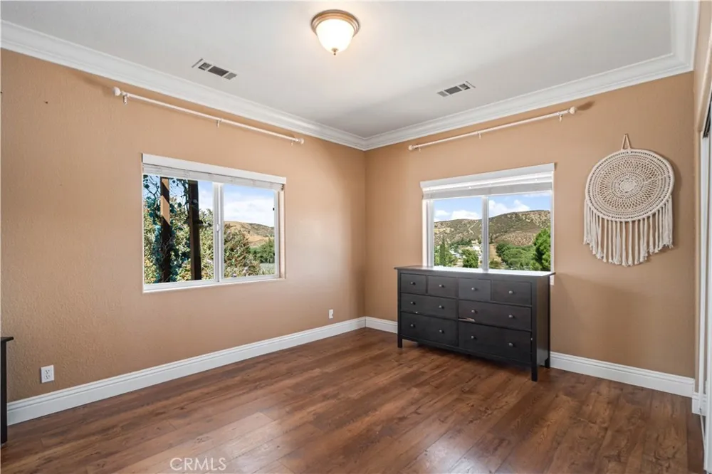 42846 Montello Drive Lake Elizabeth, CA 93532