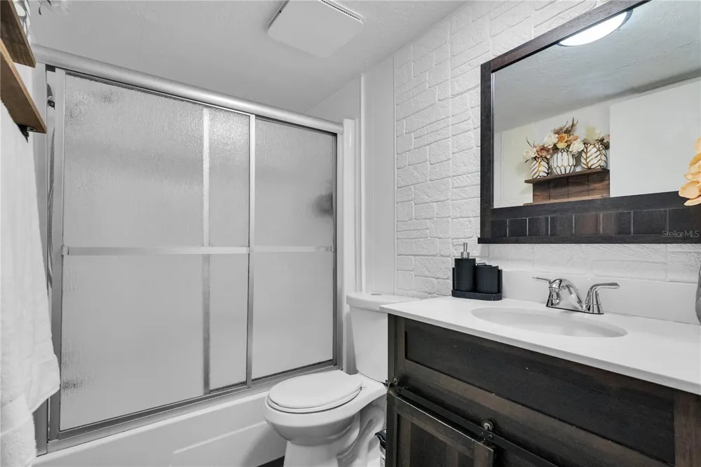 32708 GERE LANE Sorrento, FL 32776