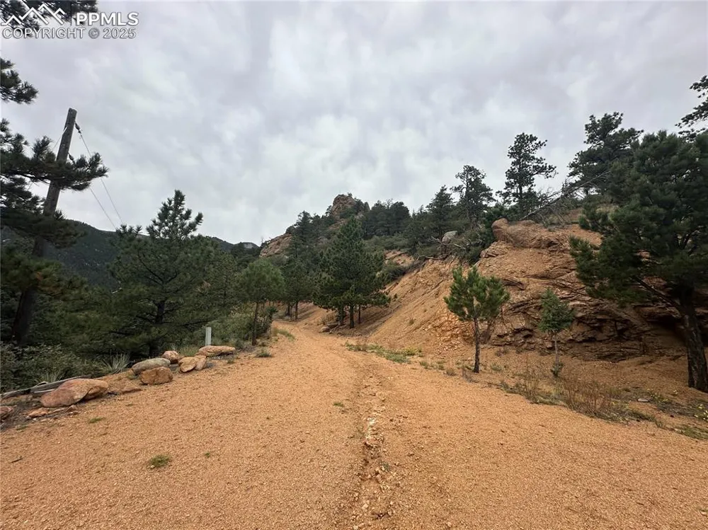 201 Founders Place Manitou Springs, CO 80829