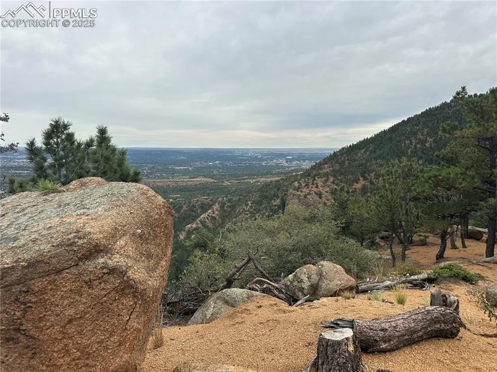 201 Founders Place Manitou Springs, CO 80829