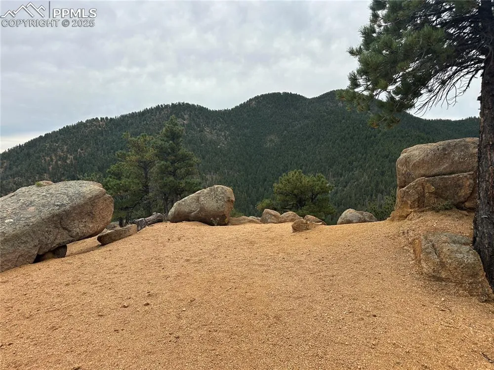 201 Founders Place Manitou Springs, CO 80829