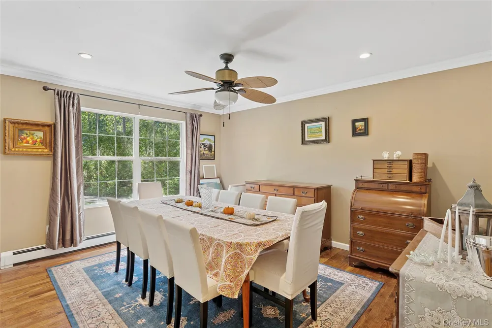 32 Atlantic Avenue Hampton Bays, NY 11946