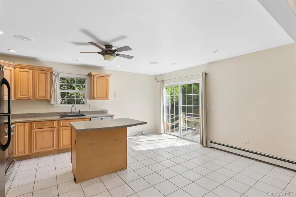 32 Atlantic Avenue Hampton Bays, NY 11946