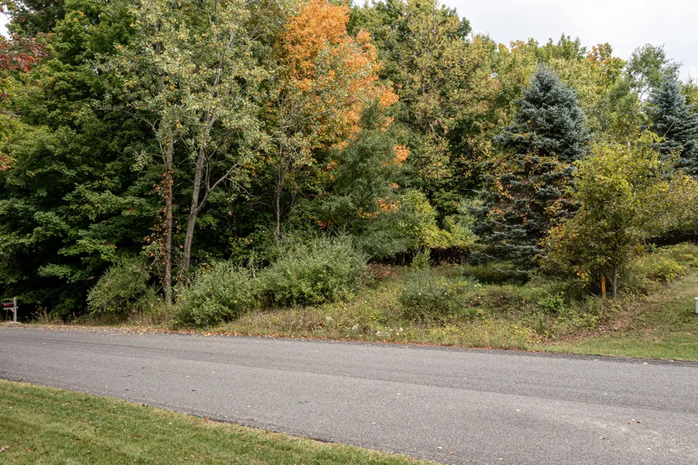 7 Hill N Dale Hart, MI 49420