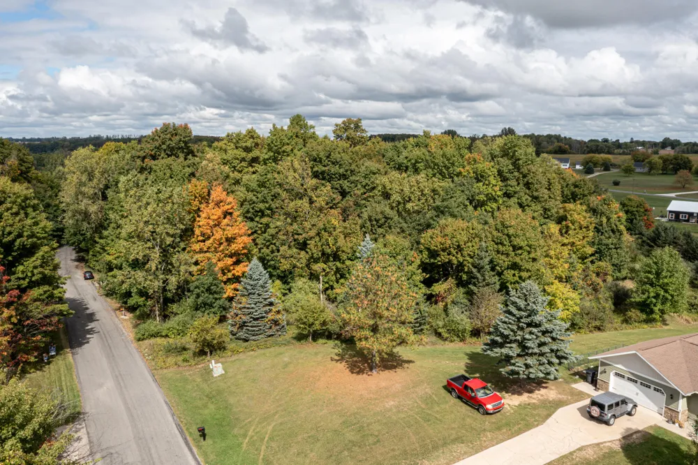 7 Hill N Dale Hart, MI 49420
