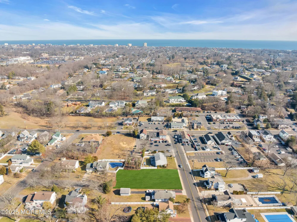 365 W Park Avenue Oakhurst, NJ 07755