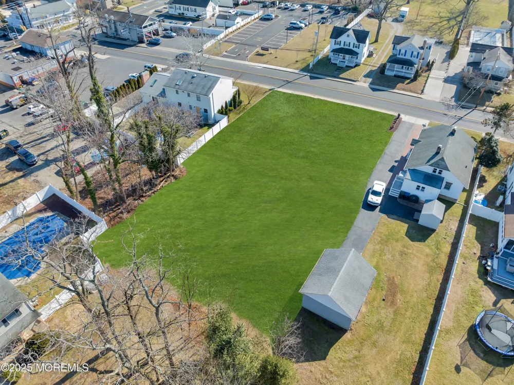 365 W Park Avenue Oakhurst, NJ 07755